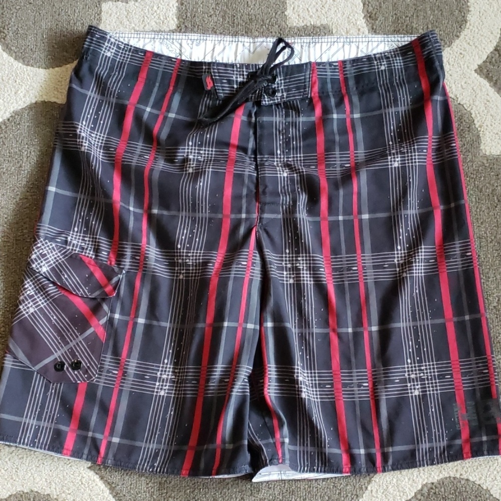 Men's size XL swim trunks